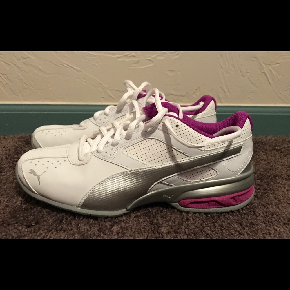 Puma Sneakers